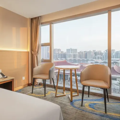 Deluxe City View King Room