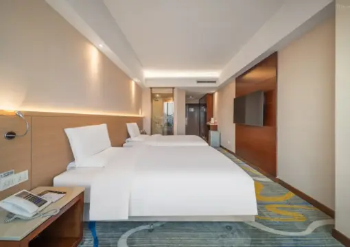 Deluxe City View Twin Room
