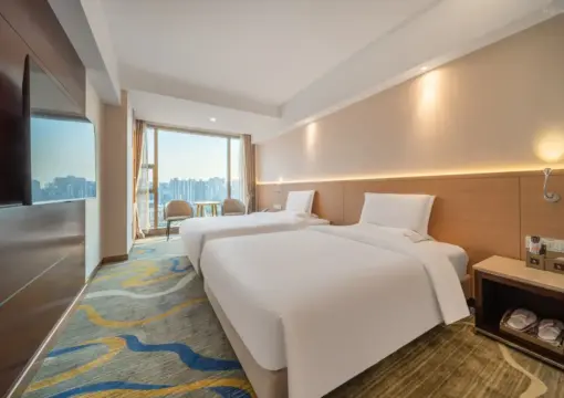 Deluxe City View Twin Room