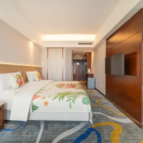 Exceptional City-View Family Double Bed Room