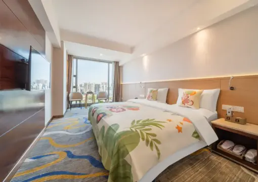 Exceptional City-View Family Double Bed Room