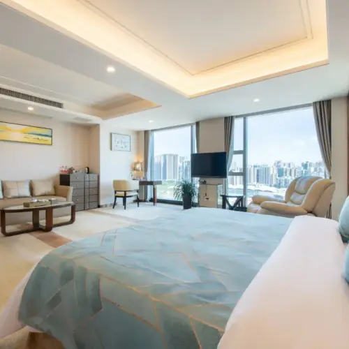 Executive Double Bed Room (Screen Projection TV + Panoramic Floor-to-Ceiling Window + Large Bathtub + Smart Toilet)