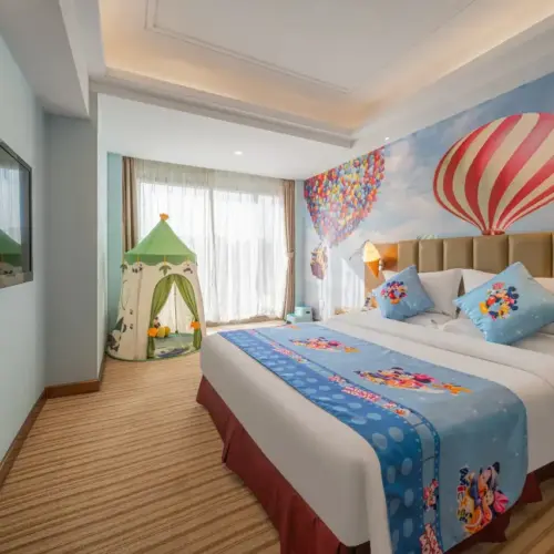 Premier Family Friendly Suite – Sea-View (2 Beds)