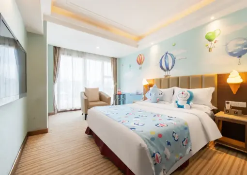 Premier Family Friendly Suite – Sea-View (2 Beds)